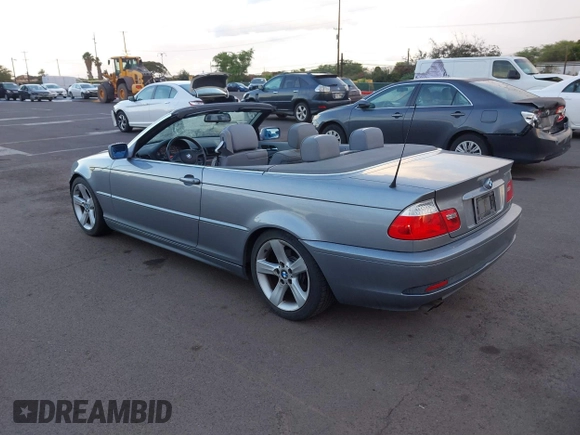 2005 BMW 3 Series 325Ci with VIN WBABW33475PL38577, listed as a IAAI auction lot 41734505 with 69,238 mi miles and . Bid and sale history available at carsss.com. Image 3.