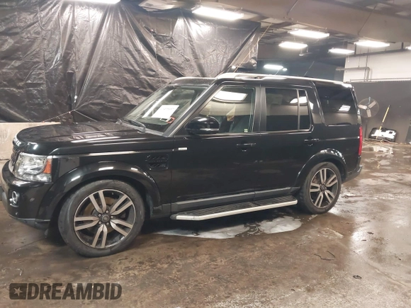 2016 Land Rover LR4 HSE Lux with VIN SALAK2V69GA812255, listed as a IAAI auction lot 41499697 with 82,075 mi miles and . Bid and sale history available at DreamBid. Image 15.