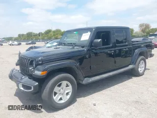 2022 Jeep Gladiator Willys Sport z VIN 1C6HJTAG7NL161701, wystawiony jako IAAI lot #42097144 z przebiegiem 32 989 mil mil oraz . Historia ofert i sprzedaży dostępna na DreamBid. Obrazek 18.