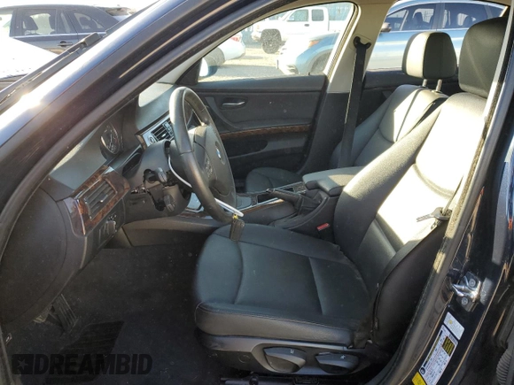 2008 BMW 3 Series 328i with VIN WBAVA37578NL54356, listed as a Copart auction lot 42912145 with 153,166 mi miles and Salvage Title. Bid and sale history available at DreamBid. Image 7.