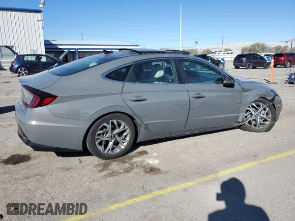 2023 Hyundai Sonata SEL z VIN KMHL14JA3PA272017, wystawiony jako Copart lot #46480155 z przebiegiem 84 460 mil mil oraz Szkody całkowita. Historia ofert i sprzedaży dostępna na DreamBid. Obrazek 3.