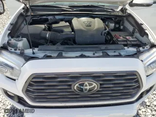 2020 Toyota Tacoma 4WD SR5 with VIN 3TYCZ5AN2LT006401, listed as a Copart auction lot 53909335 with 164,713 mi miles and Non Repairable. Bid and sale history available at carsss.com. Image 11.