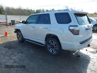 2014 Toyota 4Runner SR5 with VIN JTEZU5JR7E5078142, listed as a IAAI auction lot 41191786 with 197,512 mi miles and . Bid and sale history available at DreamBid. Image 3.