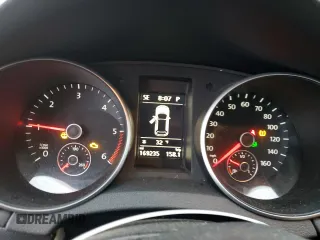2013 Volkswagen Jetta TDI w/Sunroof & Nav с VIN 3VWPL7AJ3DM635803, выставлен на аукционе Copart как лот 45027775 с пробегом 169 235 миль миль и Списание • Salvage title. История ставок и продаж доступна на DreamBid. Изображение 9.