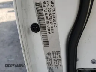 2020 Chrysler 300 S z VIN 2C3CCABG9LH189580, wystawiony jako Copart lot #49543645 z przebiegiem 76 980 mil mil oraz Szkoda całkowita • Salvage title. Historia ofert i sprzedaży dostępna na DreamBid. Obrazek 14.
