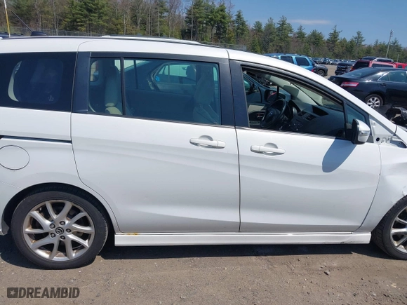2013 Mazda Mazda5 Grand Touring with VIN JM1CW2DL7D0157980, listed as a IAAI auction lot 42114014 with 201,562 mi miles. Bid and sale history available at carsss.com. Image 13.