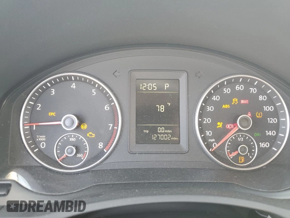 2010 Volkswagen Jetta SE with VIN 3VWRX7AJXAM049320, listed as a Copart auction lot 56142005 with 127,002 mi miles and Salvage title. Bid and sale history available at DreamBid. Image 9.