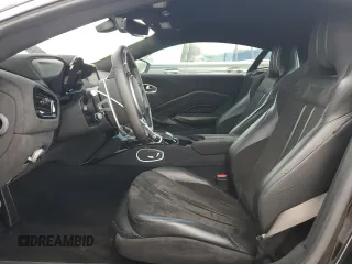 2019 Aston Martin Vantage z VIN SCFSMGAW3KGN00948, wystawiony jako Copart lot #60547444 z przebiegiem 26 299 mil mil oraz Nie do naprawy • Non repairable. Historia ofert i sprzedaży dostępna na DreamBid. Obrazek 7.