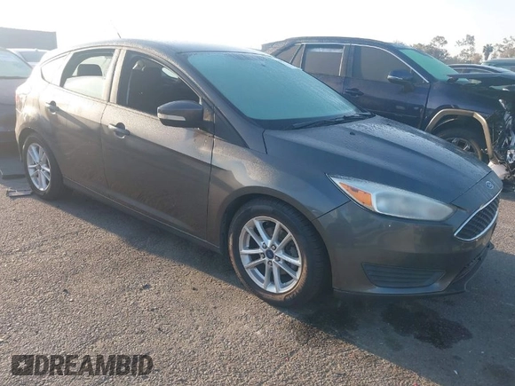 2015 Ford Focus SE with VIN 1FADP3K26FL342515, listed as a IAAI auction lot 41981596 with 112,470 mi miles. Bid and sale history available at carsss.com. Image 1.