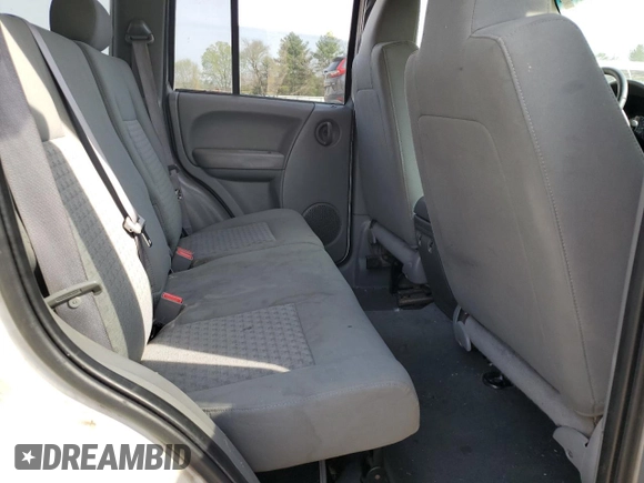 2007 Jeep Liberty Sport with VIN 1J4GL48K67W670575, listed as a Copart auction lot 53596365 with 219,882 mi miles and Salvage Title. Bid and sale history available at carsss.com. Image 11.