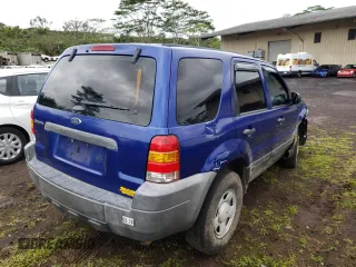 2005 Ford Escape XLS Value с VIN 1FMYU02Z35KA37621, выставлен на аукционе Copart как лот 44817004 с пробегом Не указан миль и Списание • Salvage title. История ставок и продаж доступна на DreamBid. Изображение 3.