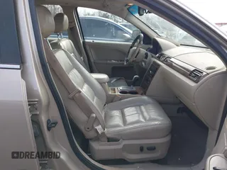 2006 Ford Five Hundred Limited with VIN 1FAHP28136G129914, listed as a IAAI auction lot 41377677 with 201,683 mi miles. Bid and sale history available at carsss.com. Image 5.