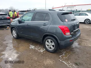 2016 Chevrolet Trax LT with VIN 3GNCJLSB7GL280613, listed as a IAAI auction lot 42017159 with 74,032 mi miles. Bid and sale history available at carsss.com. Image 3.