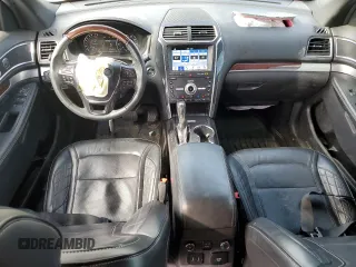 2019 Ford Explorer Platinum с VIN 1FM5K8HTXKGA78112, выставлен на аукционе Copart как лот 55954715 с пробегом 67 959 миль миль и Списание • Salvage title. История ставок и продаж доступна на DreamBid. Изображение 8.
