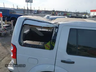2013 Land Rover LR4 z VIN SALAB2D45DA686228, wystawiony jako IAAI lot #41368323 z przebiegiem 182 098 mil mil oraz . Historia ofert i sprzedaży dostępna na DreamBid. Obrazek 6.