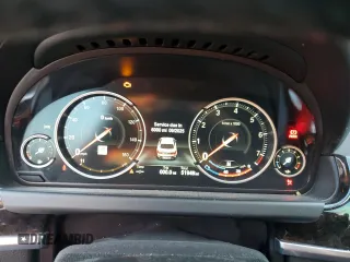 2014 BMW 6 Series 650i z VIN WBA6B2C53ED129256, wystawiony jako Copart lot #85346084 z przebiegiem 51 948 mil mil oraz Szkoda całkowita • Salvage title. Historia ofert i sprzedaży dostępna na DreamBid. Obrazek 9.