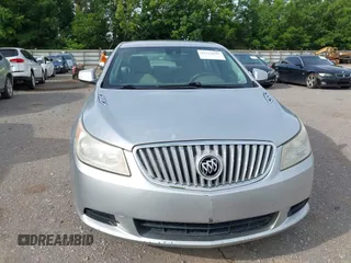 2011 Buick LaCrosse CX z VIN 1G4GA5EC6BF257283, wystawiony jako IAAI lot #42522899 z przebiegiem 172 284 mil mil oraz . Historia ofert i sprzedaży dostępna na DreamBid. Obrazek 6.