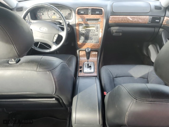 2005 Hyundai XG350 with VIN KMHFU45E65A411779, listed as a Copart auction lot 87405944 with 39,510 mi miles and Salvage Title. Bid and sale history available at carsss.com. Image 8.