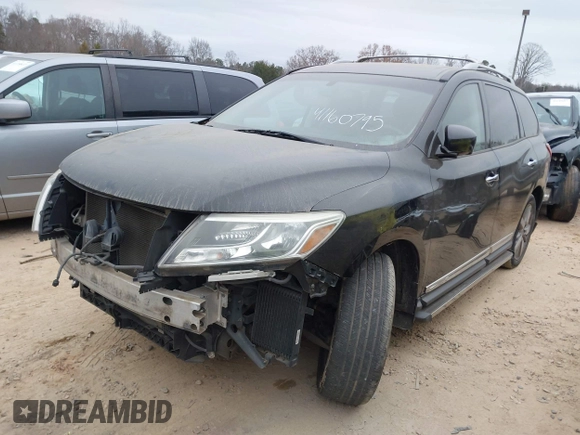 2013 Nissan Pathfinder SV with VIN 5N1AR2MMXDC668780, listed as a IAAI auction lot 41160795 with 158,610 mi miles. Bid and sale history available at carsss.com. Image 2.