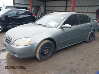 2005 Nissan Altima 3.5 SE with VIN 1N4BL11D55C195435, listed as a IAAI auction lot 41722724 with 182,495 mi miles. Bid and sale history available at carsss.com. Image 2.