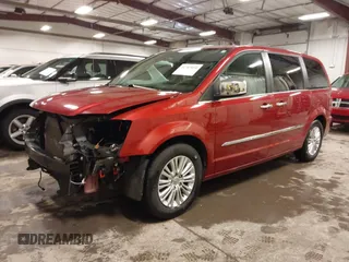 2015 Chrysler Town & Country Touring-L with VIN 2C4RC1CG4FR590814, listed as a IAAI auction lot 41703050 with 97,470 mi miles. Bid and sale history available at carsss.com. Image 22.