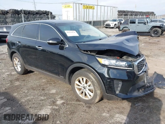 2019 Kia Sorento LX with VIN 5XYPGDA35KG553010, listed as a IAAI auction lot 41839878 with 87,392 mi miles. Bid and sale history available at carsss.com. Image 1.