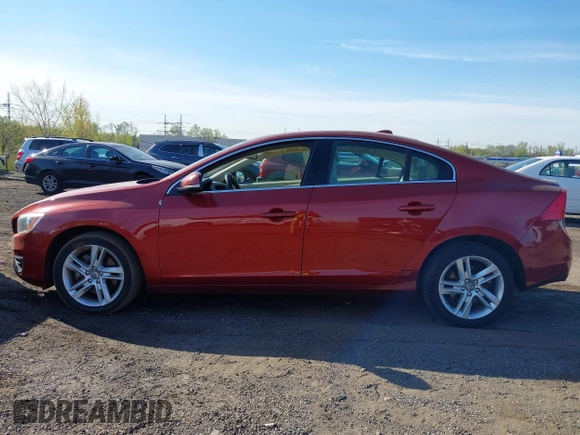 2015 Volvo S60 T5 Premier with VIN YV1612TB3F1309765, listed as a IAAI auction lot 42108221 with 103,874 mi miles. Bid and sale history available at carsss.com. Image 14.