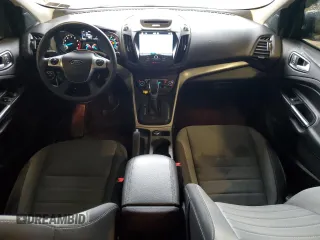 2016 Ford Escape SE z VIN 1FMCU9GX9GUB94017, wystawiony jako Copart lot #58201725 z przebiegiem 130 750 mil mil oraz Szkoda całkowita • Salvage title. Historia ofert i sprzedaży dostępna na DreamBid. Obrazek 8.