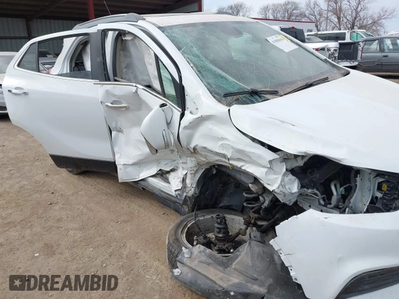 2018 Buick Encore Preferred with VIN KL4CJASB3JB548931, listed as a IAAI auction lot 41888684 with 41,323 mi miles. Bid and sale history available at carsss.com. Image 6.