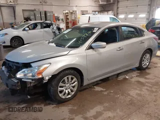2015 Nissan Altima 2.5 S with VIN 1N4AL3AP3FC450926, listed as a IAAI auction lot 41599401 with 109,275 mi miles. Bid and sale history available at carsss.com. Image 2.
