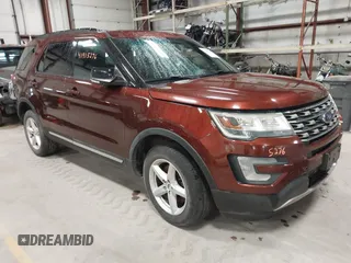 2016 Ford Explorer XLT with VIN 1FM5K8D81GGC23515, listed as a IAAI auction lot 41915276 with 135,610 mi miles and . Bid and sale history available at carsss.com. Image 1.