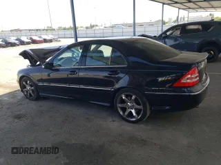 2007 Mercedes-Benz C 230 Sport с VIN WDBRF52H77F924124, выставлен на аукционе Copart как лот 59663595 с пробегом 126 935 миль миль и Списание • Salvage title. История ставок и продаж доступна на DreamBid. Изображение 2.