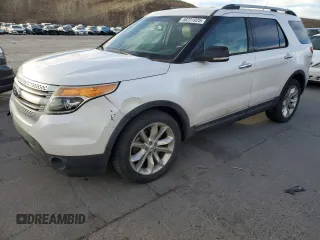 2013 Ford Explorer XLT with VIN 1FM5K7D83DGC19617, listed as a Copart auction lot 50231925 with 184,027 mi miles and Salvage Title. Bid and sale history available at DreamBid. Image 1.