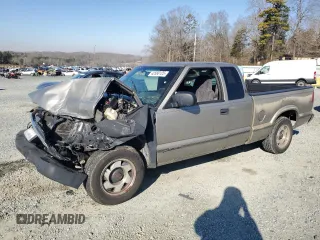 1999 GMC Sonoma SLS with VIN 1GTCS19X5X8516220, listed as a Copart auction lot 42580125 with 0 mi miles and Salvage Title. Bid and sale history available at carsss.com. Image 1.