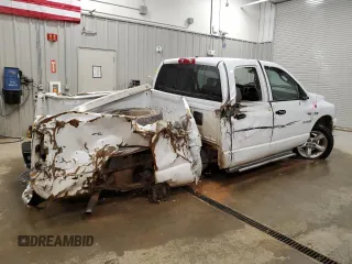 2008 Dodge 1500 SLT z VIN 1D7HU18298S567638, wystawiony jako Copart lot #53362695 z przebiegiem 227 073 mil mil oraz Czysty tytuł • Clean title. Historia ofert i sprzedaży dostępna na DreamBid. Obrazek 3.