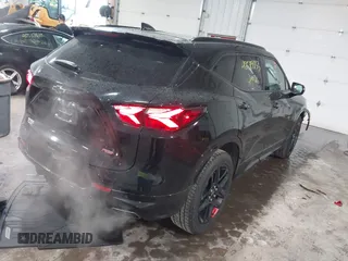 2020 Chevrolet Blazer RS z VIN 3GNKBKRS5LS702645, wystawiony jako IAAI lot #42589833 z przebiegiem 58 994 mil mil oraz . Historia ofert i sprzedaży dostępna na DreamBid. Obrazek 4.