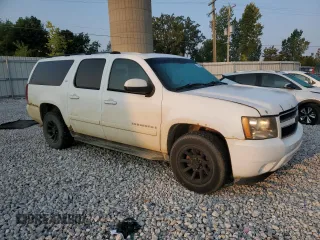 2007 Chevrolet Suburban LTZ with VIN 3GNFK16347G144417, listed as a Copart auction lot 71093544 with 279,255 mi miles and Clean Title. Bid and sale history available at carsss.com. Image 4.