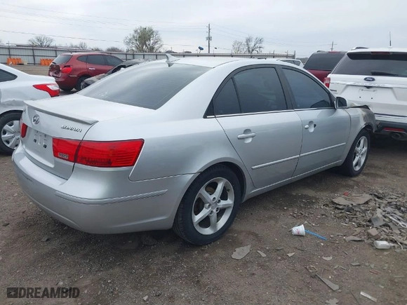 2009 Hyundai Sonata Limited with VIN 5NPEU46C89H510681, listed as a IAAI auction lot 41781089 with 1 mi miles. Bid and sale history available at carsss.com. Image 4.