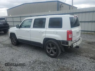 2015 Jeep Patriot High Altitude with VIN 1C4NJRFB9FD304333, listed as a Copart auction lot 50485335 with 114,588 mi miles and Salvage Title. Bid and sale history available at carsss.com. Image 2.