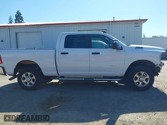 2024 Ram 2500 Big Horn with VIN 3C6UR5DJ2RG286053, listed as a IAAI auction lot 42054467 with 26,834 mi miles and . Bid and sale history available at DreamBid. Image 14.