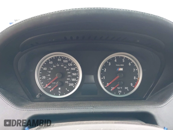 2007 BMW 6 Series M6 z VIN WBSEK93587CY78191, wystawiony jako IAAI lot #41703769 z przebiegiem Nie podano mil oraz . Historia ofert i sprzedaży dostępna na DreamBid. Obrazek 15.