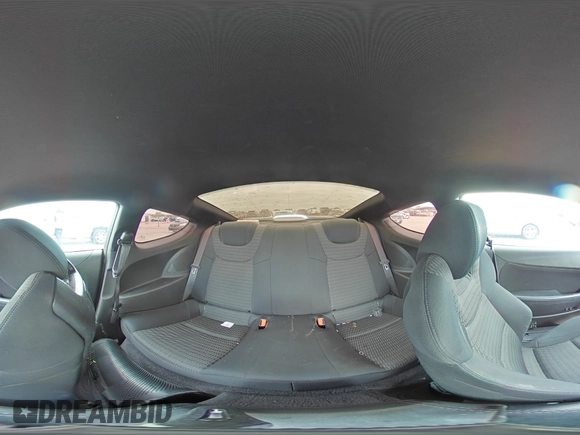 2014 Hyundai Genesis Coupe 2.0T z VIN KMHHT6KD1EU114887, wystawiony jako Copart lot #52775804 z przebiegiem 76 891 mil mil oraz Szkoda całkowita • Salvage title. Historia ofert i sprzedaży dostępna na DreamBid. Obrazek 12.