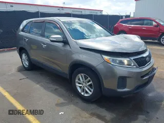 2015 Kia Sorento LX with VIN 5XYKT3A64FG611172, listed as a IAAI auction lot 42007348 with 120,426 mi miles. Bid and sale history available at carsss.com. Image 1.