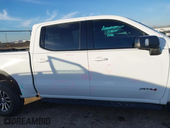 2021 GMC Sierra 1500 AT4 with VIN 1GTP9EED9MZ158044, listed as a IAAI auction lot 41192139 with 95,960 mi miles. Bid and sale history available at carsss.com. Image 13.