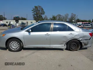 2012 Toyota Camry L z VIN 4T1BF1FKXCU009416, wystawiony jako IAAI lot #42136155 z przebiegiem 222 244 mil mil oraz . Historia ofert i sprzedaży dostępna na DreamBid. Obrazek 14.