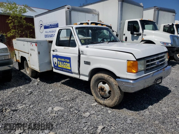 1991 Ford F-350 with VIN 1FDKF37HXMNA60280, listed as a Copart auction lot 56526745 with 53,953 mi miles and Salvage title. Bid and sale history available at DreamBid. Image 4.