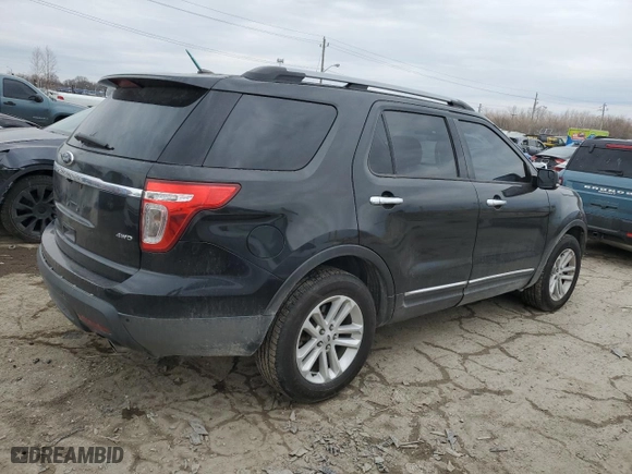 2014 Ford Explorer XLT with VIN 1FM5K8D86EGB05991, listed as a Copart auction lot 46304675 with NaN miles and Clean Title. Bid and sale history available at carsss.com. Image 3.