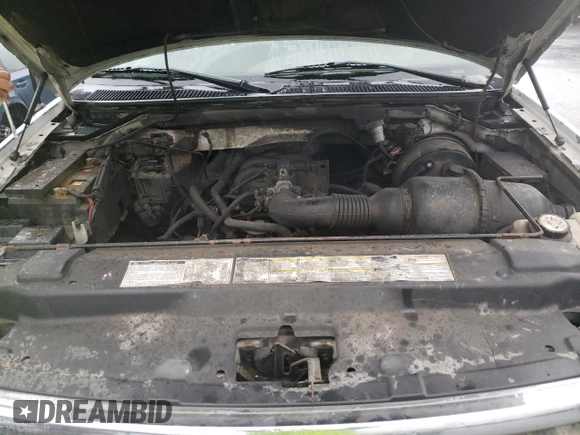 2001 Ford F-150 XL with VIN 3FTZF17231MA21619, listed as a Copart auction lot 43792095 with 529,161 mi miles and Clean title. Bid and sale history available at DreamBid. Image 11.
