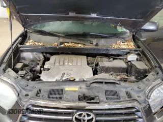 2010 Toyota Highlander Sport z VIN 5TDEK3EH9AS004076, wystawiony jako Copart lot #56368405 z przebiegiem 141 413 mil mil oraz Szkoda całkowita • Salvage title. Historia ofert i sprzedaży dostępna na DreamBid. Obrazek 12.