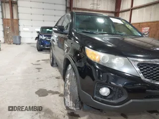 2011 Kia Sorento EX with VIN 5XYKU3A11BG018557, listed as a IAAI auction lot 42245522 with 107,106 mi miles and . Bid and sale history available at DreamBid. Image 12.